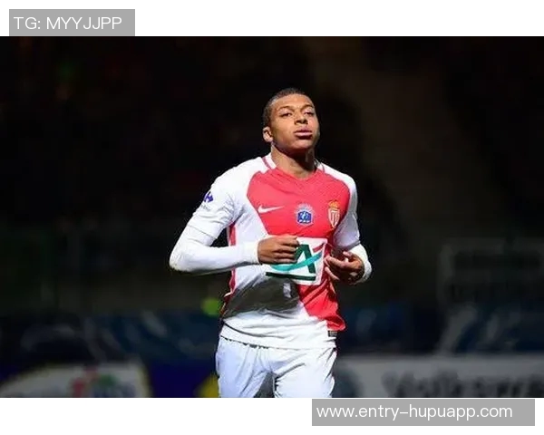 姆巴佩对摩纳哥表现惊艳15场比赛参与20球创本世纪新高